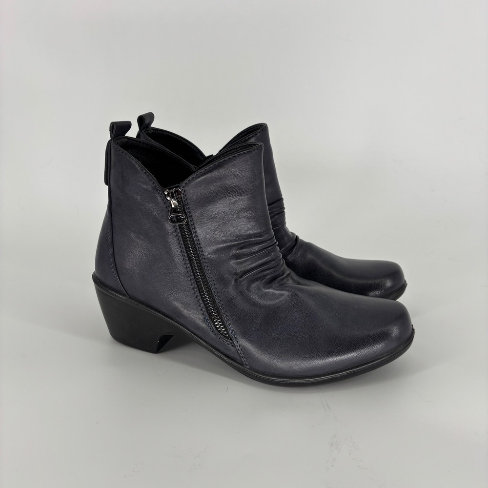 Easy Street Jeanie Block Heel Ankle Boot Navy Blue Women Size 9.5N Narrow Zipper